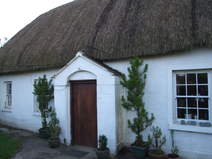 Thatched House, Ballygarran, Wexford 05 - August 2007